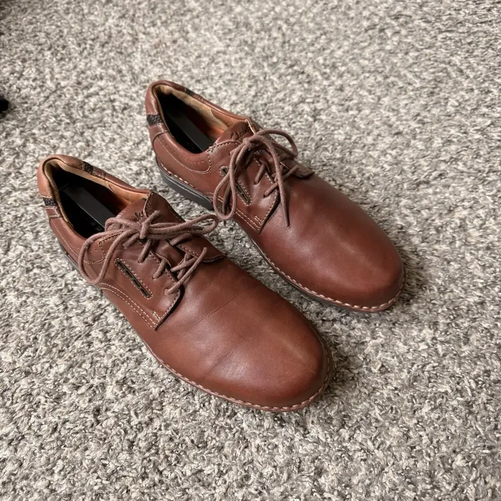 Clarks Un Corner Shoes Mens 10 M Brown Leather Lightweight Plain Toe Oxford Shoe